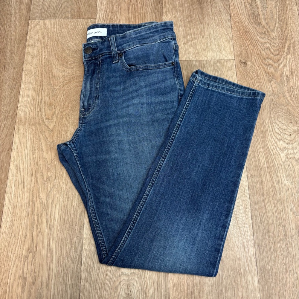 Calvin Klein Jeans Womens W32 L30 Slim Fit Blue Denim Medium Wash Jeans
